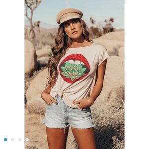 Life Clothing Co. Lotus Kiss Tee